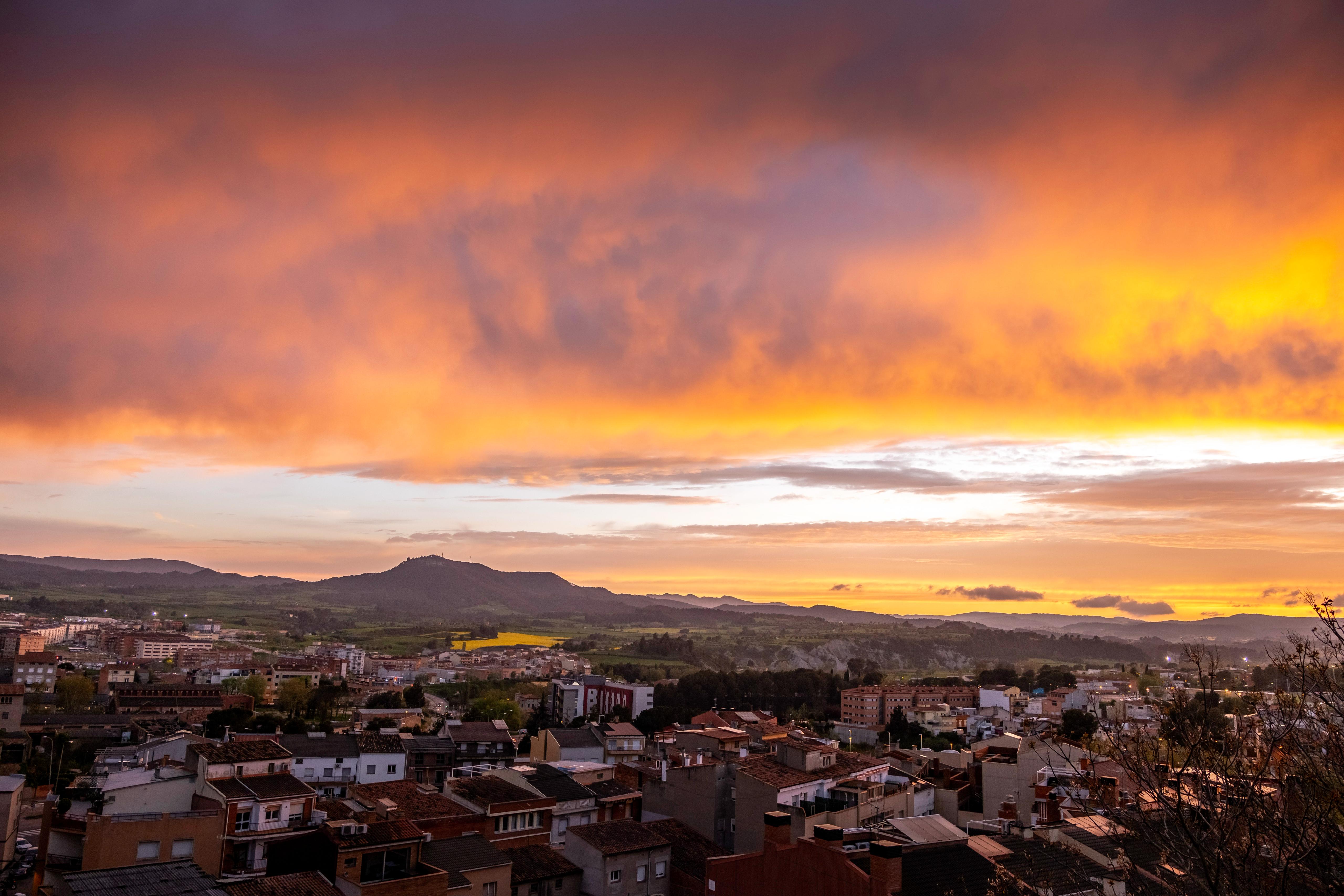 Posta de sol sobre Igualada
