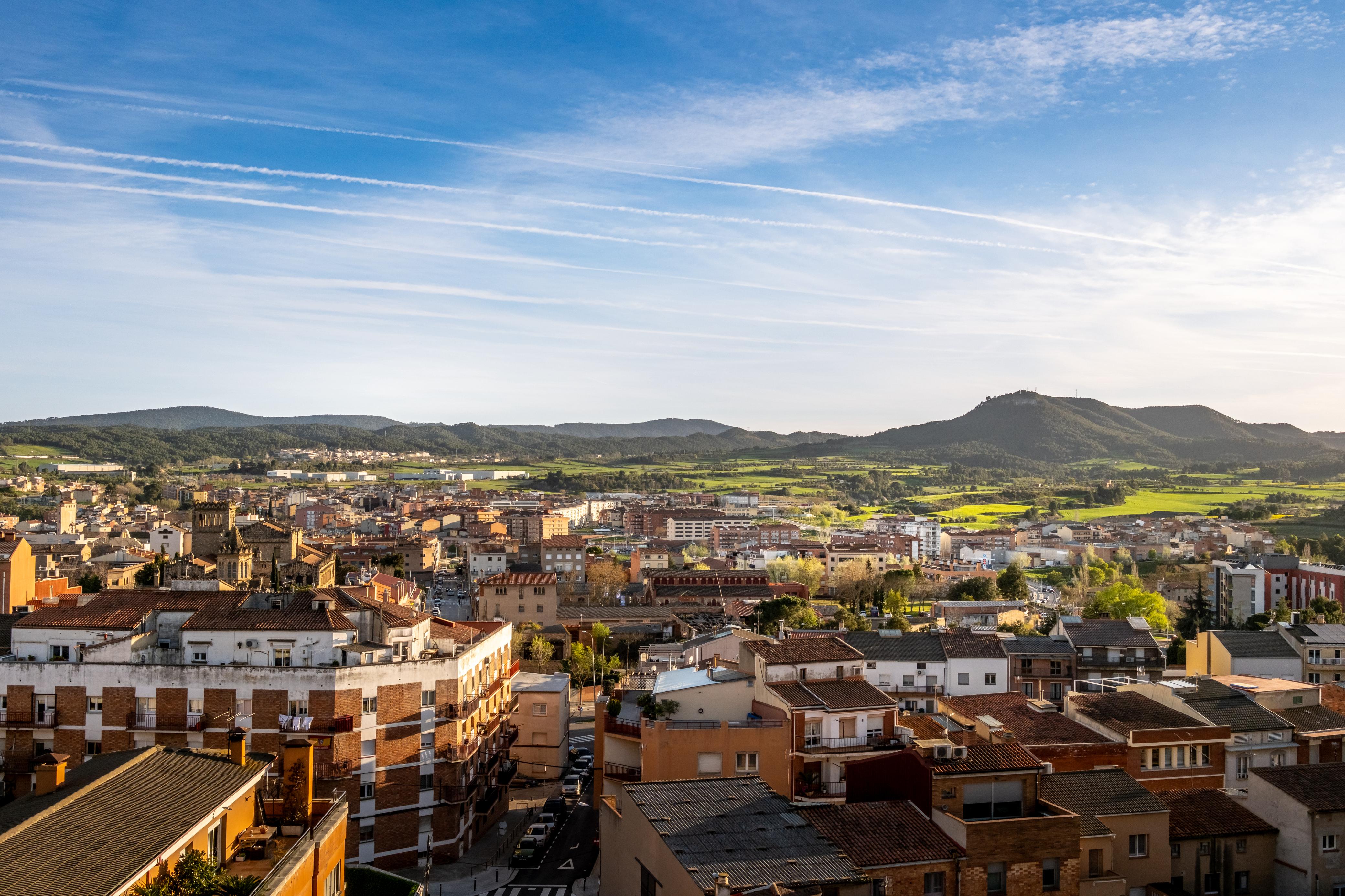 L'horitzó de l'Anoia, vist des d'un apartament a Igualada