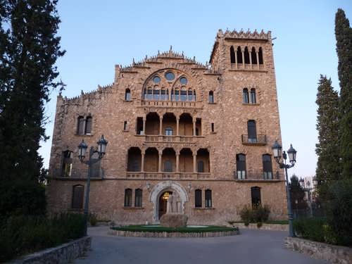 Asil del Sant Crist, Igualada